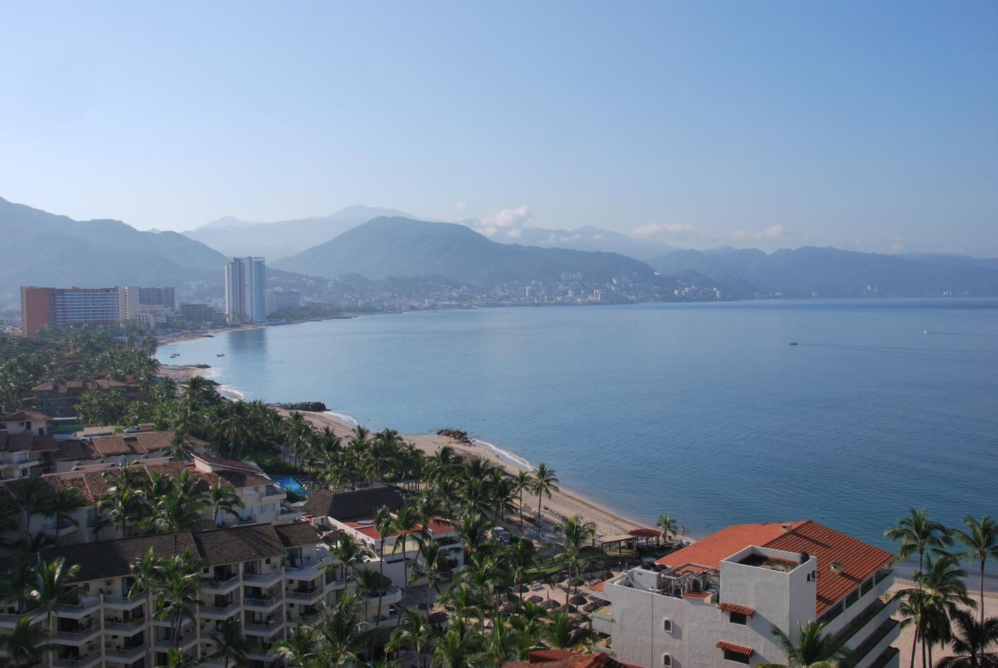 Beachfront View Condo Beside La Isla Mall Puerto Vallarta Dış mekan fotoğraf